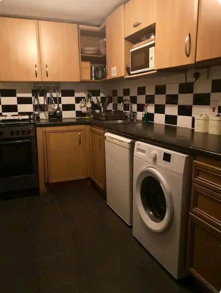 Apartamento Castleton Belfast Exterior foto
